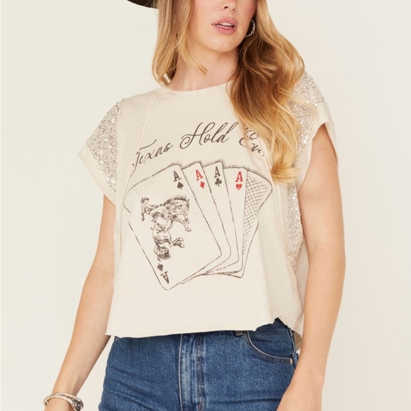 LA LA LAND WOMEN'S TEXAS HOLD EM' SEQUIN SHORT SLEEVE GRAPHIC TEE - Picture 8 of 11